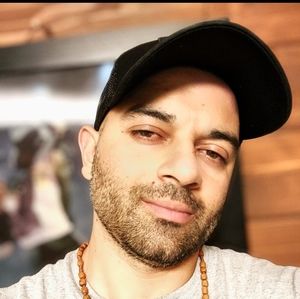 Meet your Posher, Marcio